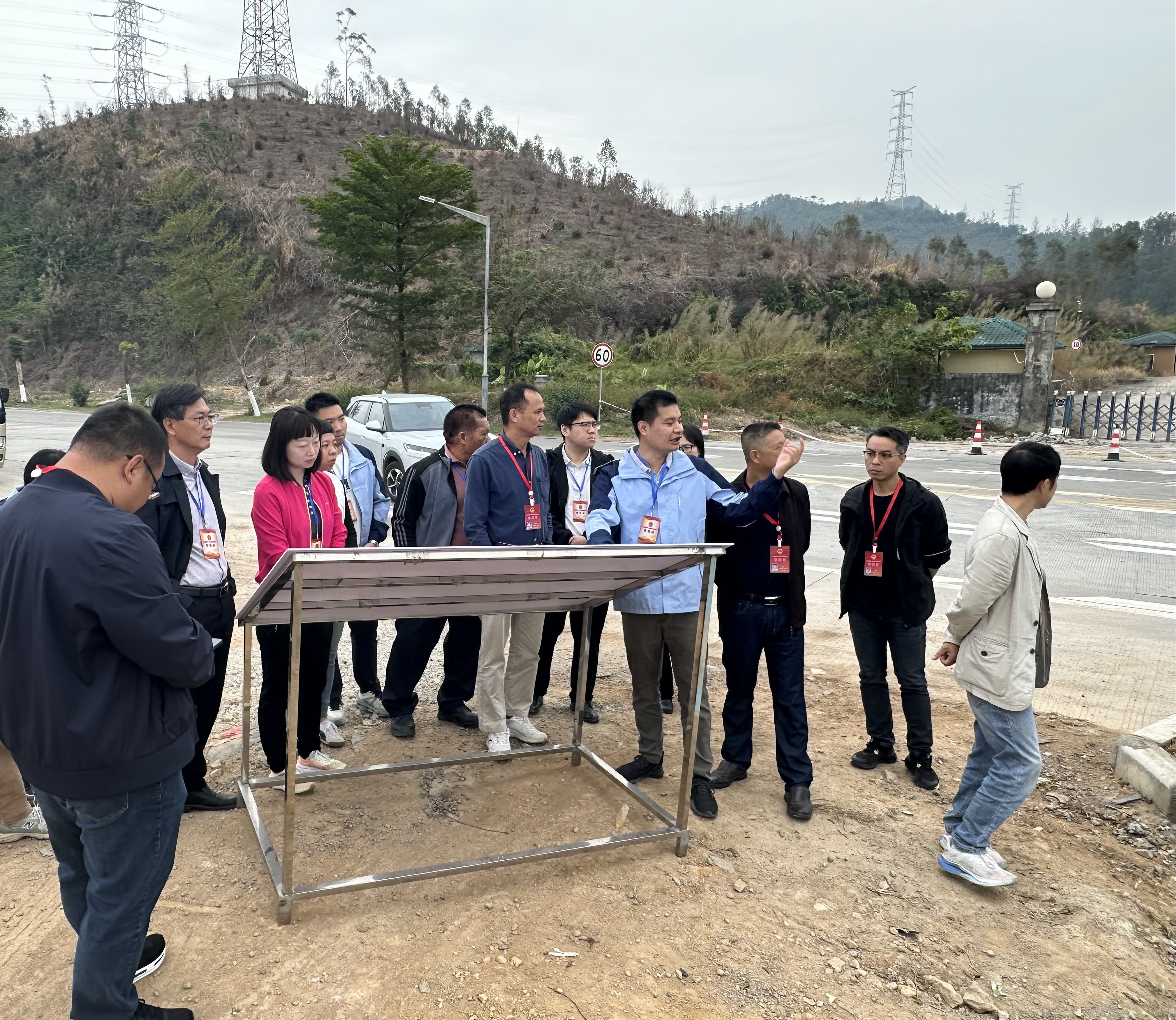 實地察民生，建言促發展——金雞鎮組織開展“兩代表一委員”視察活動